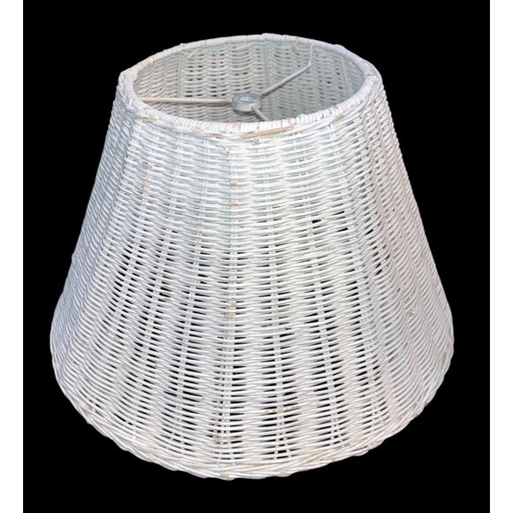 Vtg White Woven Wicker/Rattan Lamp Light Shade 10" Tall - Picture 1 of 4